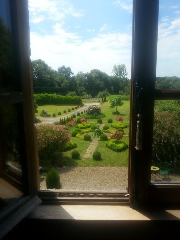 Manoir De La Branche Bed & Breakfast Maen Roch Екстериор снимка