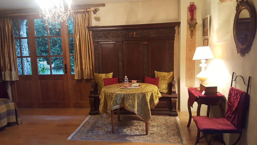 Manoir De La Branche Bed & Breakfast Maen Roch Екстериор снимка
