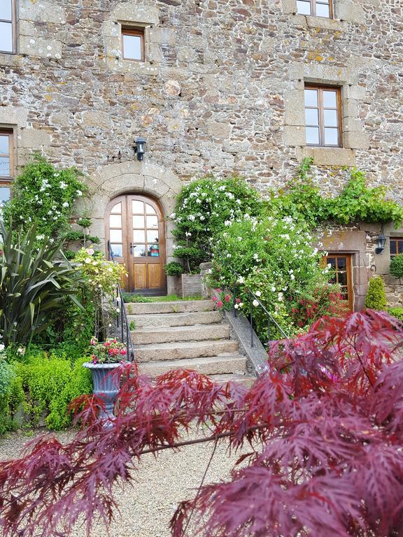 Manoir De La Branche Bed & Breakfast Maen Roch Екстериор снимка
