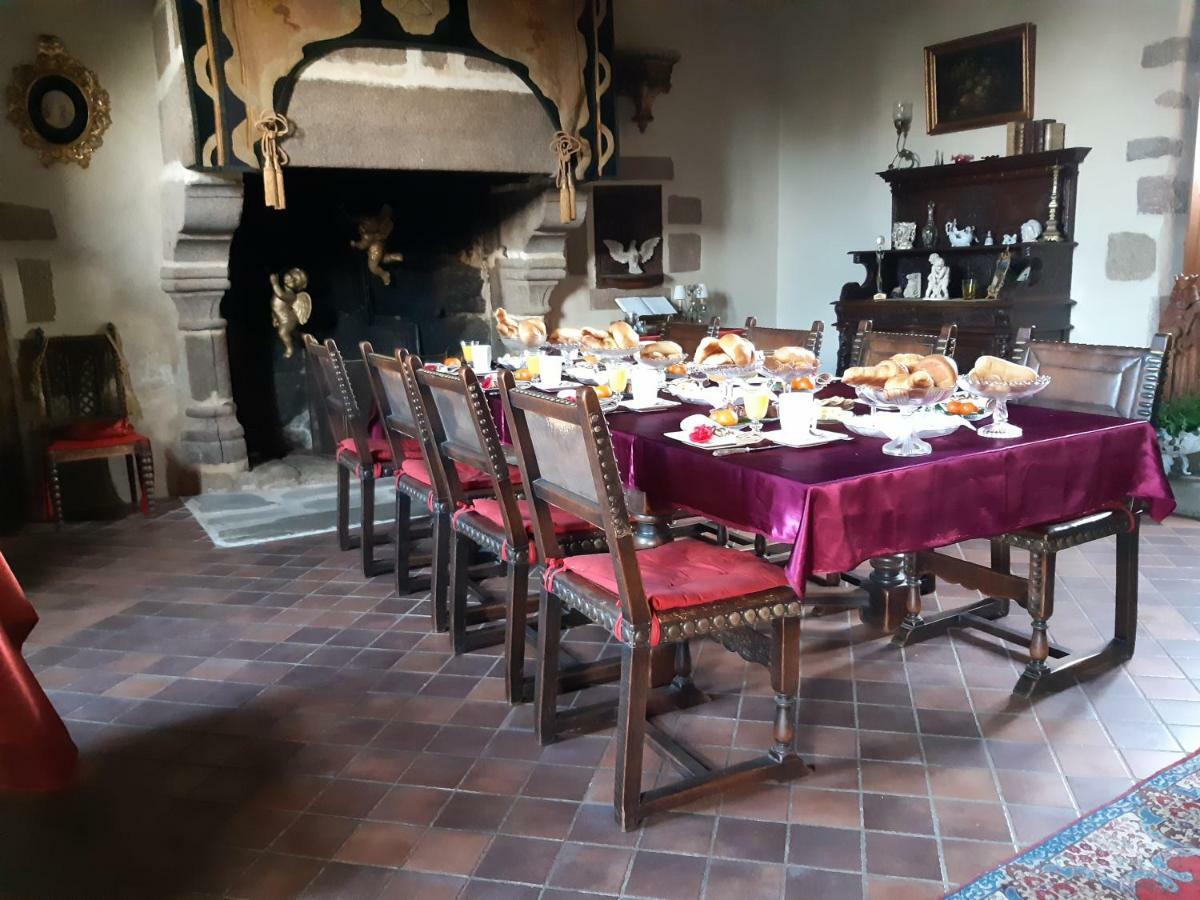 Manoir De La Branche Bed & Breakfast Maen Roch Екстериор снимка